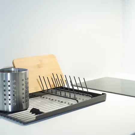 M5 Main Square Stylish One Bedroom דירה *